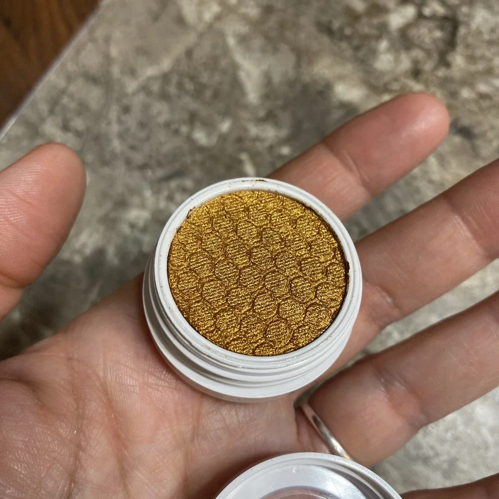 Colourpop hello am